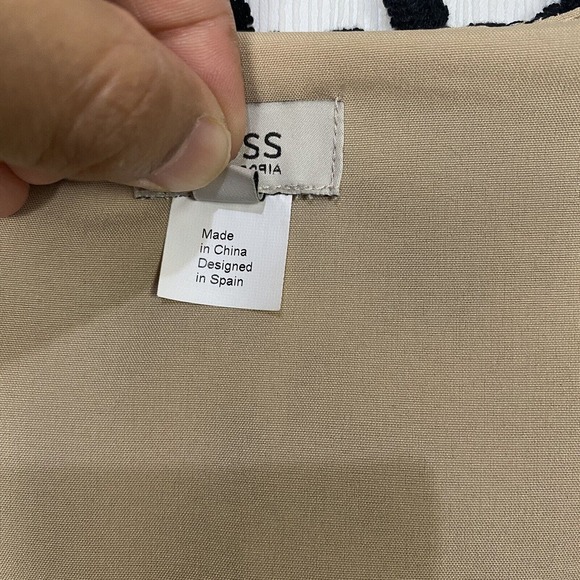 HOSS INTROPIA WOMAN’S BLACK & NUDE CROCHET LACE LINED DRESS SIZE 40. - Picture 7 of 11